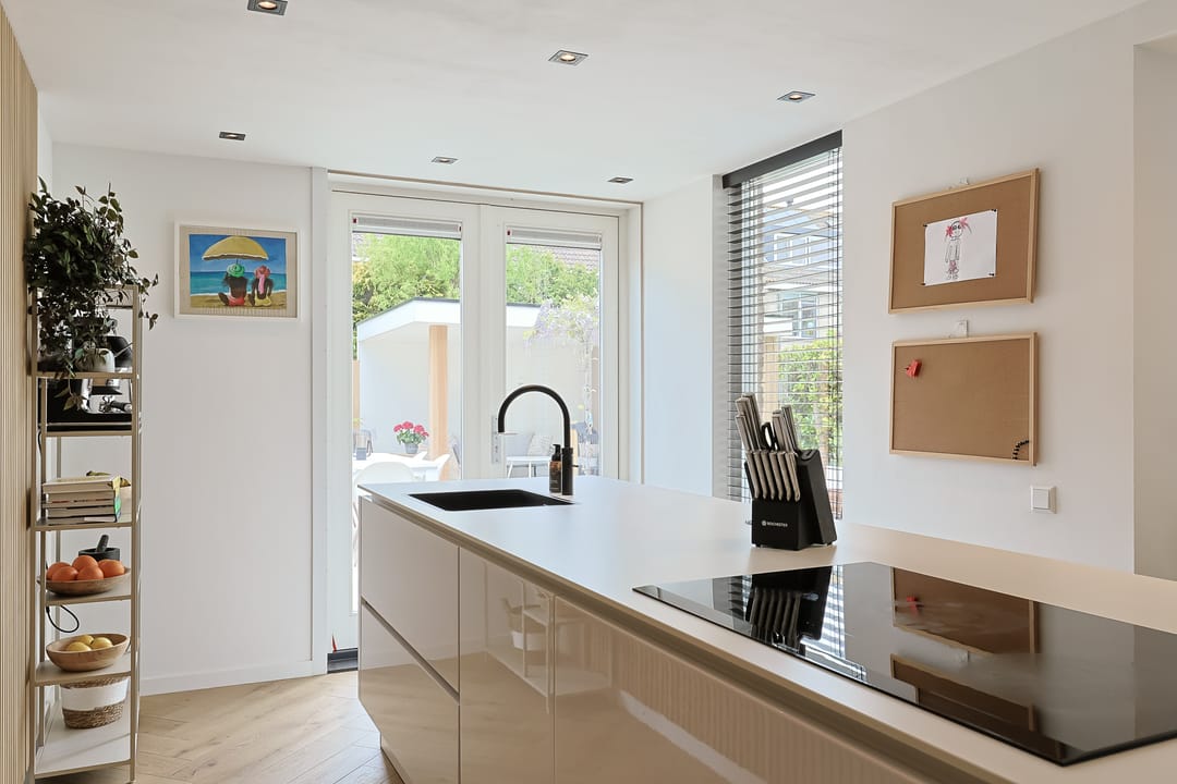 Foto 28 van Gesina van der Molenstraat 11