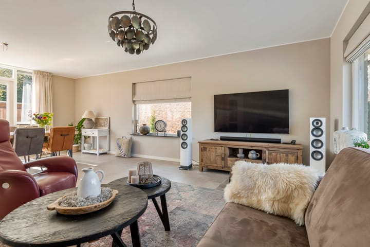 Foto 10 van Dokter Asjeslaan 1