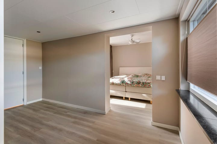 Foto 30 van Dokter Asjeslaan 1