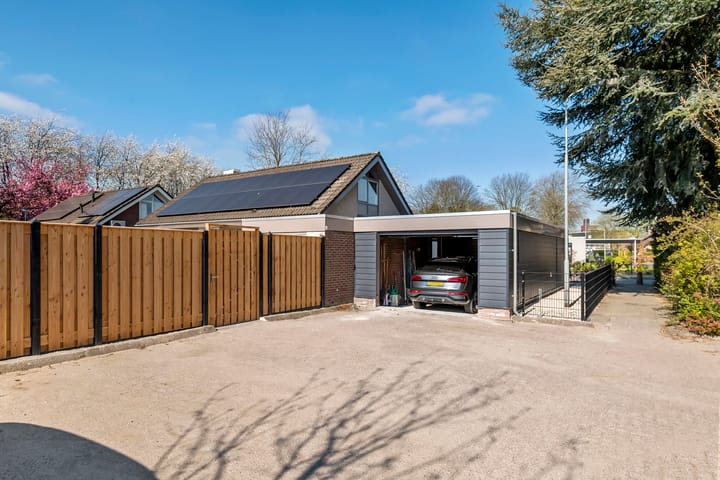 Foto 36 van Dokter Asjeslaan 1