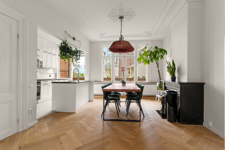 Photo 16 of Linnaeuskade 15-1