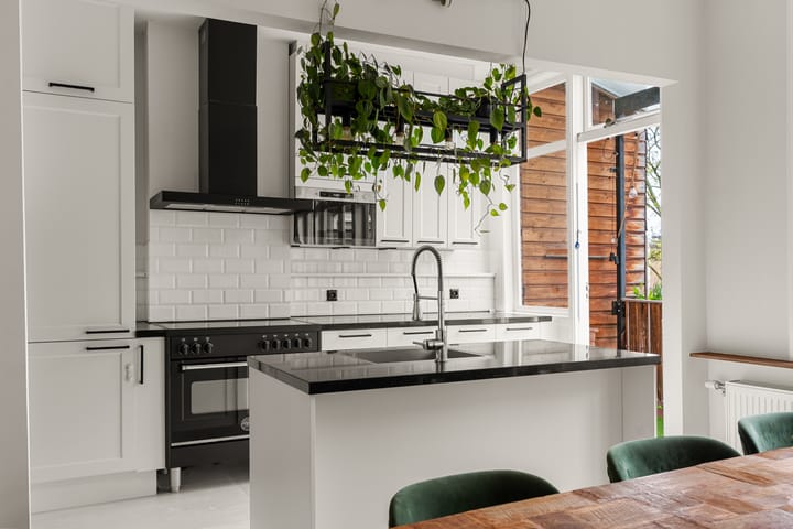 Photo 22 of Linnaeuskade 15-1