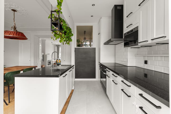 Photo 24 of Linnaeuskade 15-1