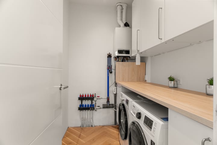 Photo 45 of Linnaeuskade 15-1