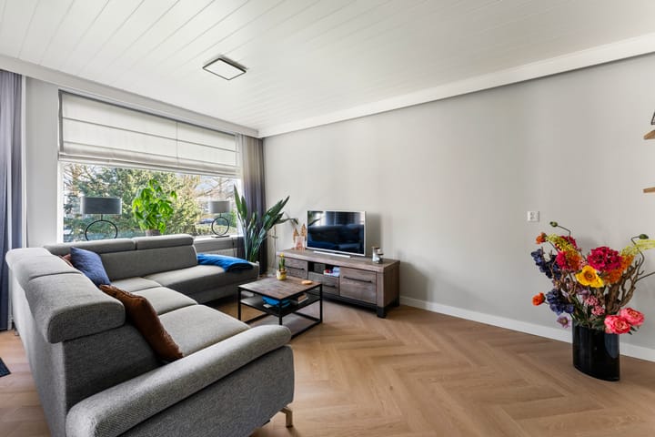 Foto 3 van Van Beethovenstraat 3