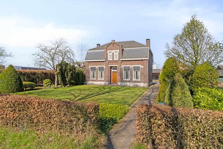 Enschotsebaan 8, Berkel-Enschot