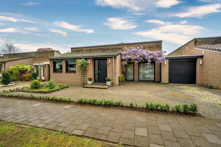 Foto 1 van Meuleveldlaan 5