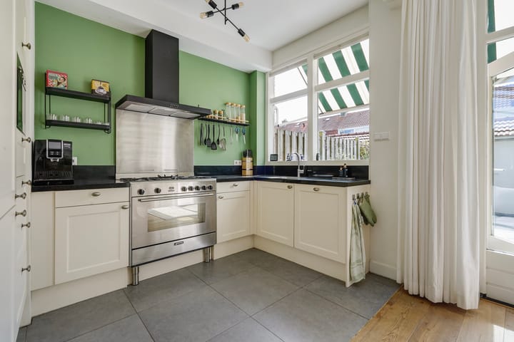 Photo 13 of Kloosterkade 190