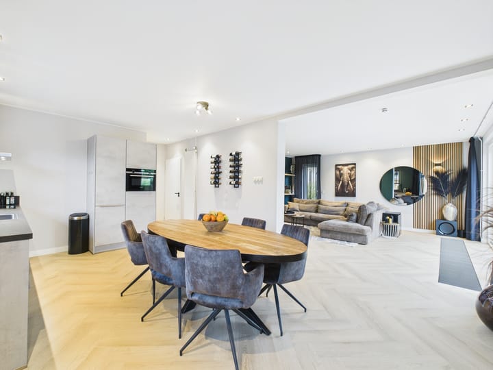 Photo 2 of Celsiusstraat 33