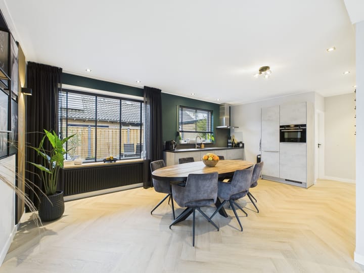 Photo 8 of Celsiusstraat 33