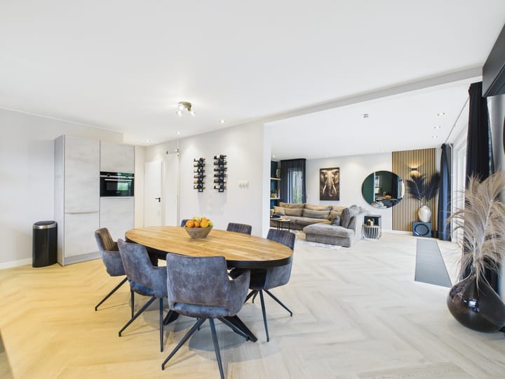 Photo 10 of Celsiusstraat 33