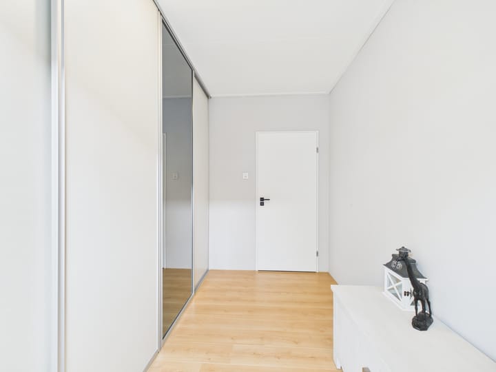 Photo 22 of Celsiusstraat 33