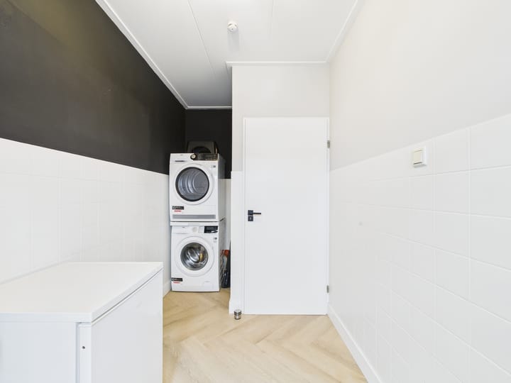 Photo 28 of Celsiusstraat 33