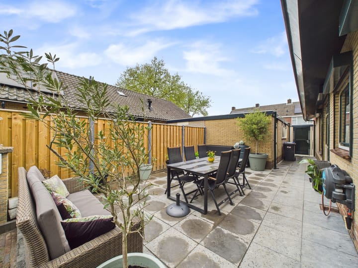 Photo 45 of Celsiusstraat 33