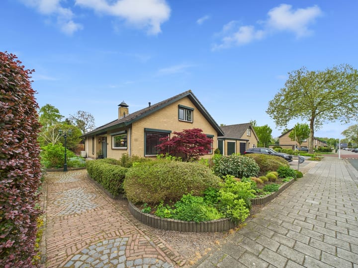 Photo 54 of Celsiusstraat 33