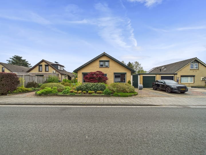 Photo 55 of Celsiusstraat 33