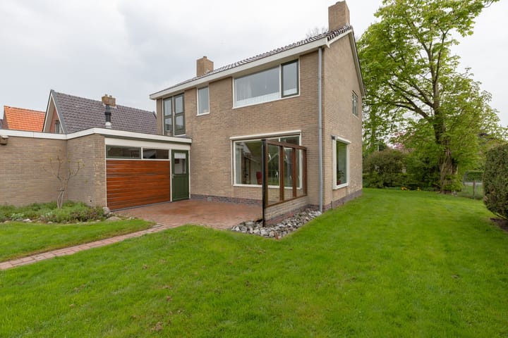 Foto 26 van Stationsweg 13