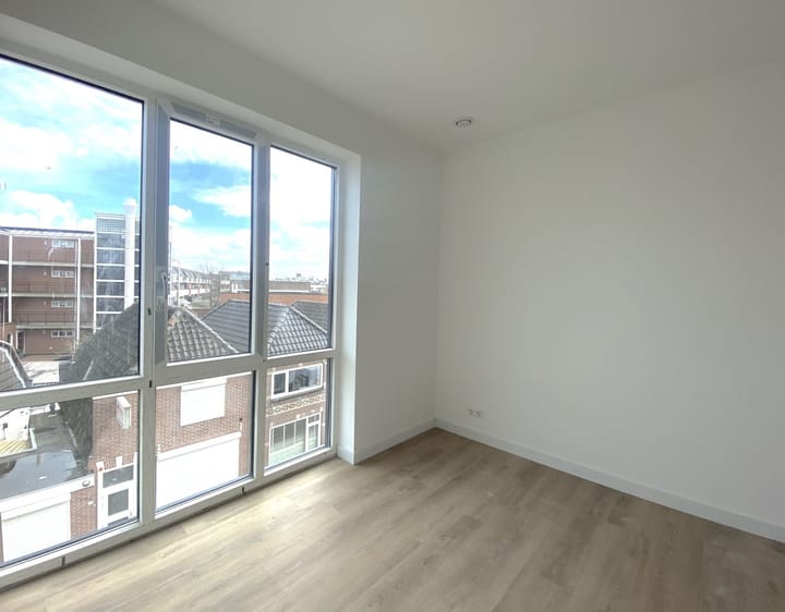 Foto 4 van Baanstraat 28