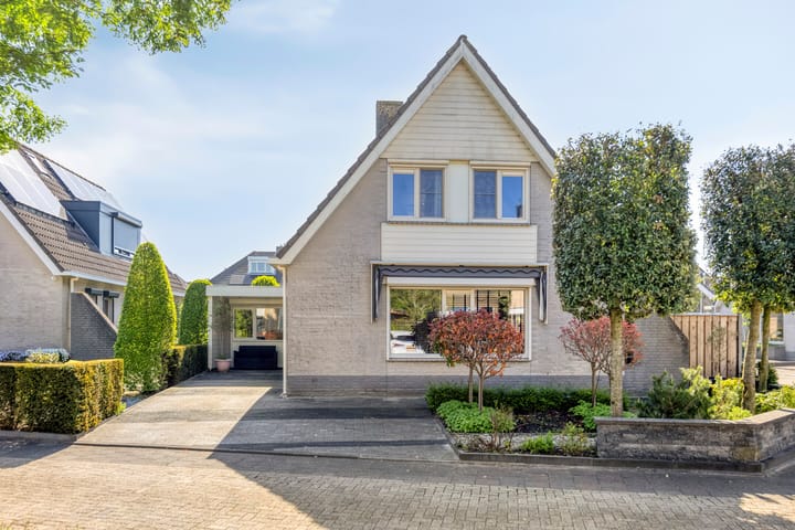 Photo 35 of Prinsenweer 21