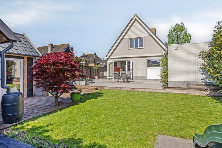 Photo 28 of Prinsenweer 21