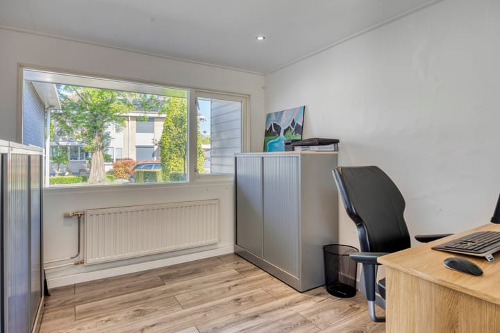 Photo 26 of Prinsenweer 21