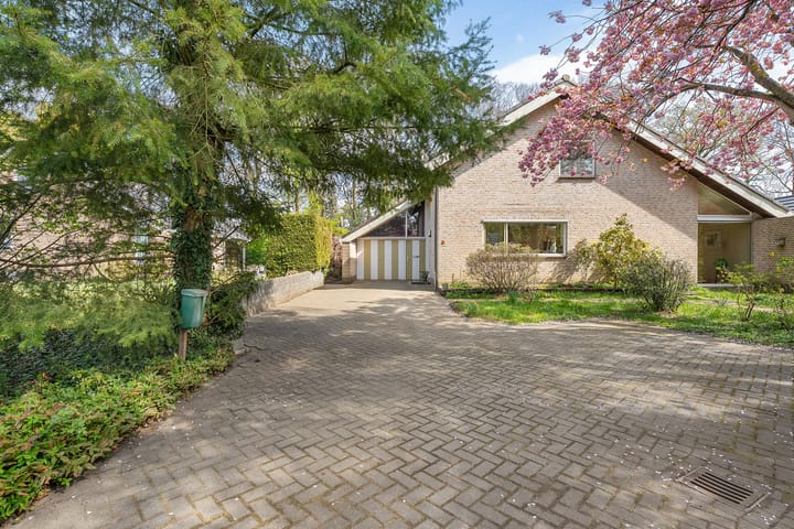 Foto 71 van Acacialaan 8