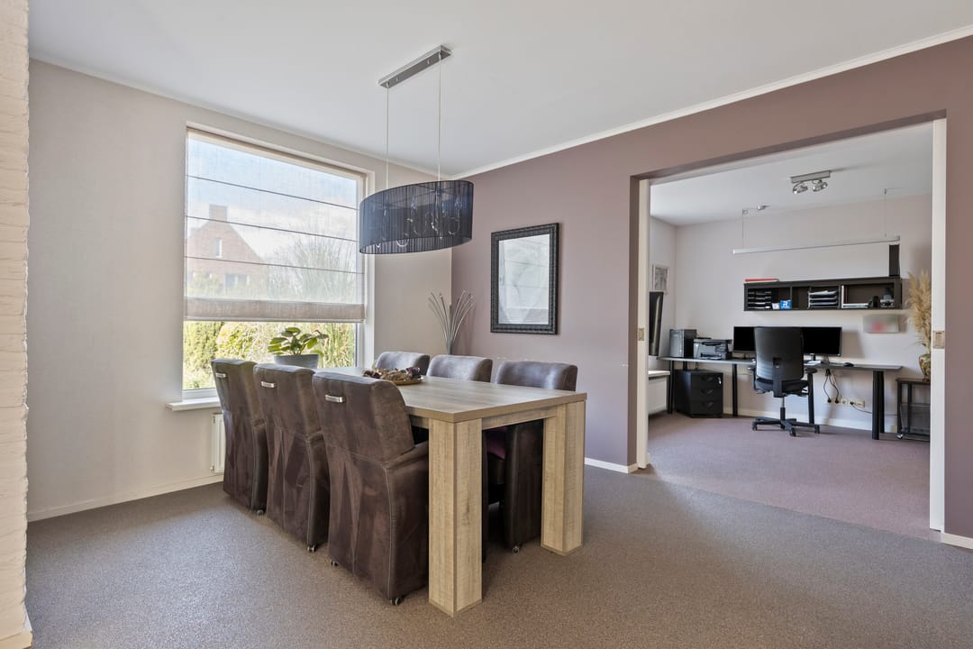 Foto 11 van Heerma van Vossstraat 55