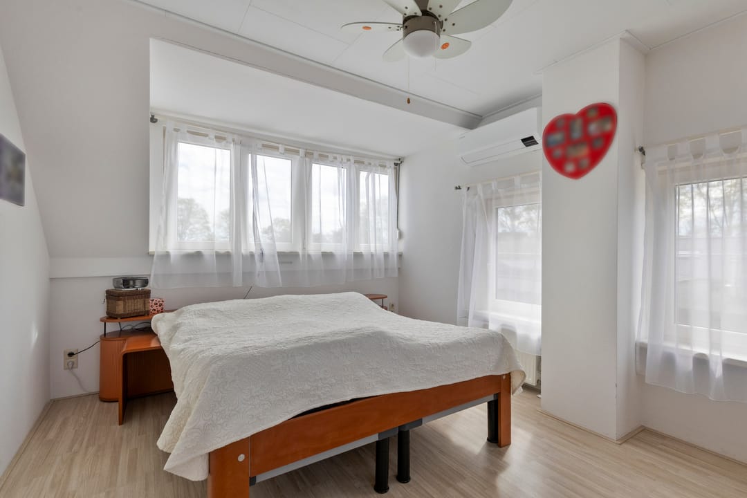 Foto 26 van Heerma van Vossstraat 55