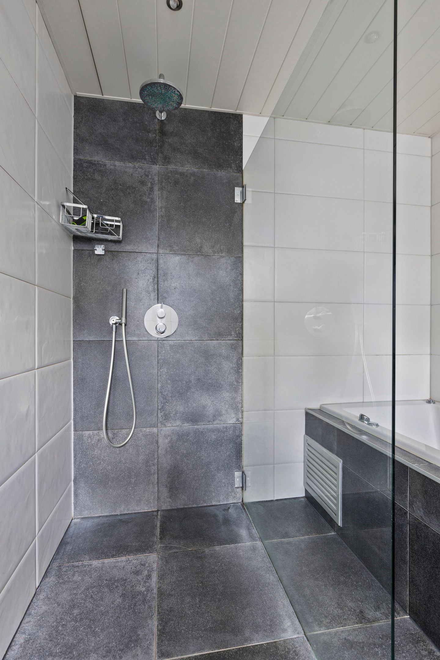 Foto 30 van Heerma van Vossstraat 55