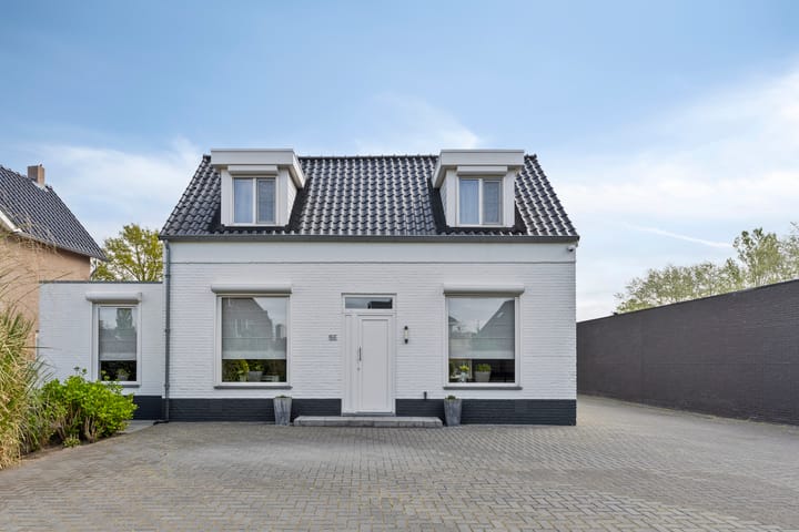 Foto 42 van Heerma van Vossstraat 55