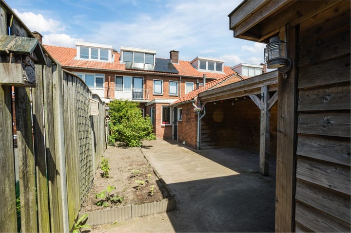 Foto 12 van Willem Kloosstraat 44