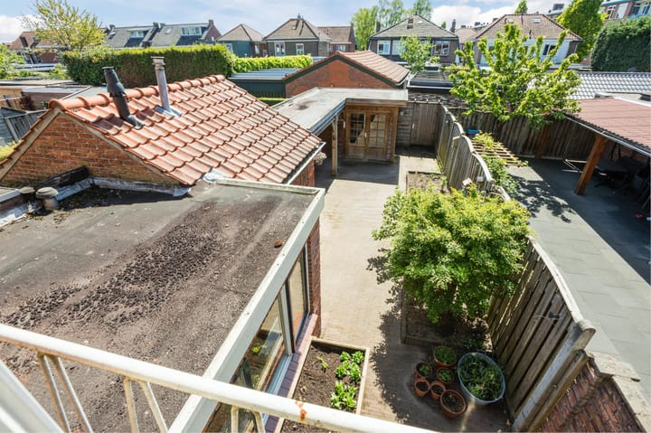 Foto 33 van Willem Kloosstraat 44