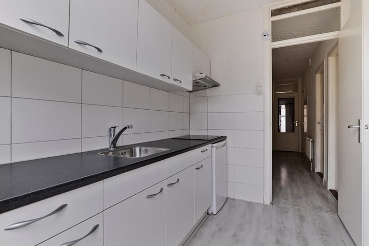 Photo 10 of Akkermanstraat 19-B