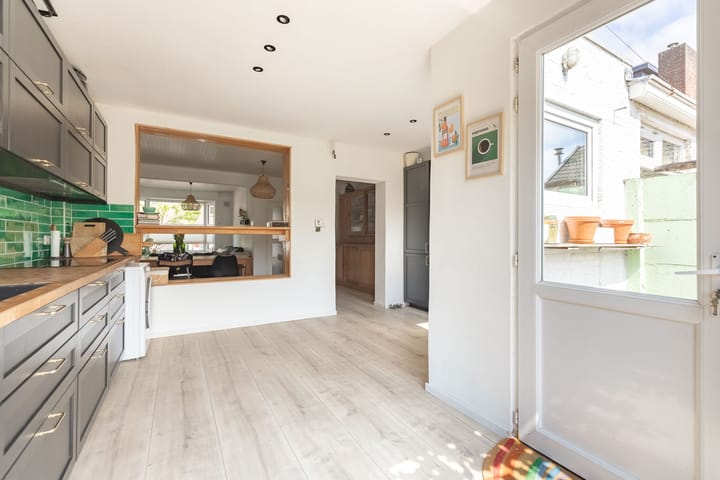 Foto 13 van Willem Barendszstraat 37