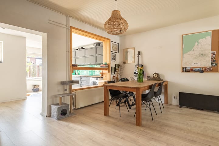 Foto 16 van Willem Barendszstraat 37