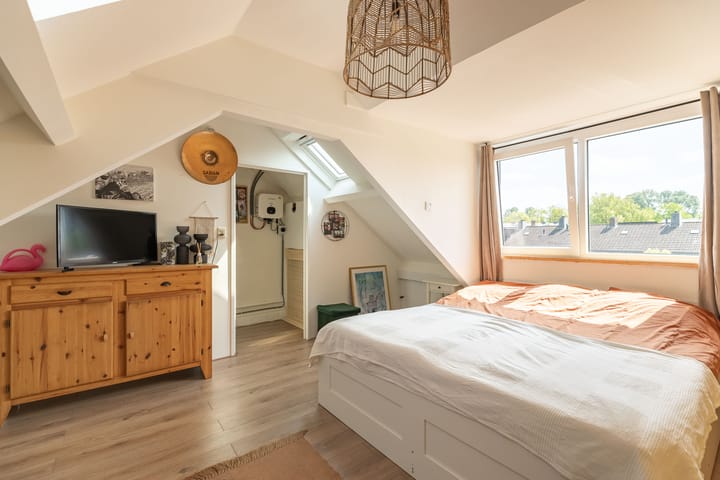 Foto 28 van Willem Barendszstraat 37