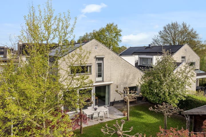 Photo 2 of Dennenhei 35