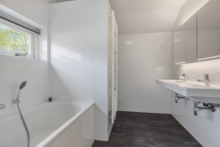 Photo 41 of Dennenhei 35