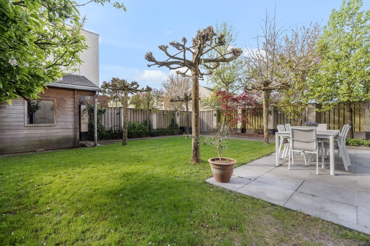 Photo 47 of Dennenhei 35