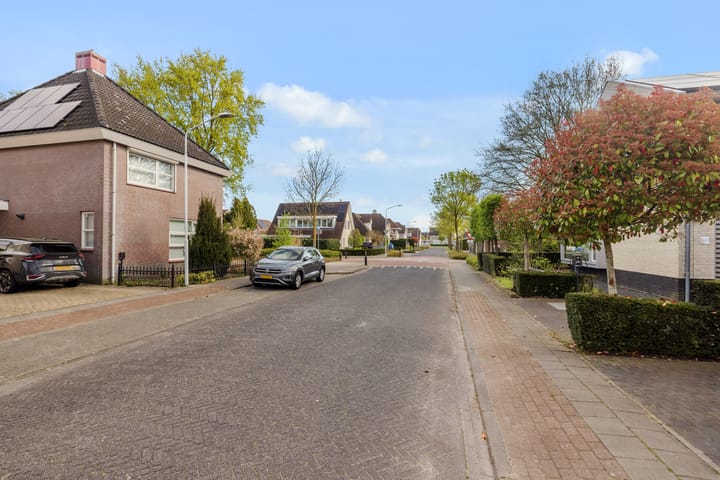 Photo 52 of Dennenhei 35