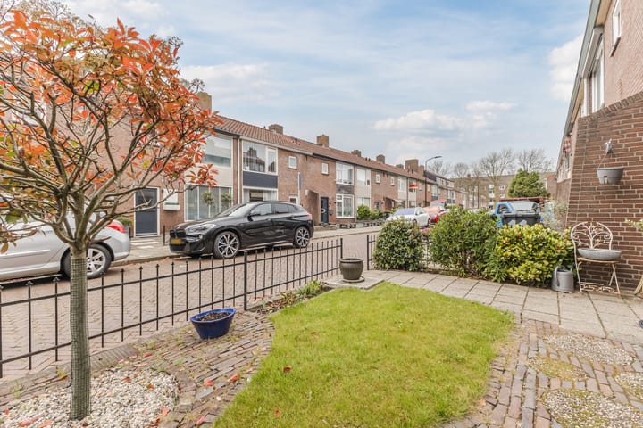 Foto 5 van Peelstraat 9