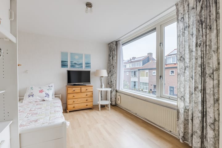 Foto 31 van Peelstraat 9