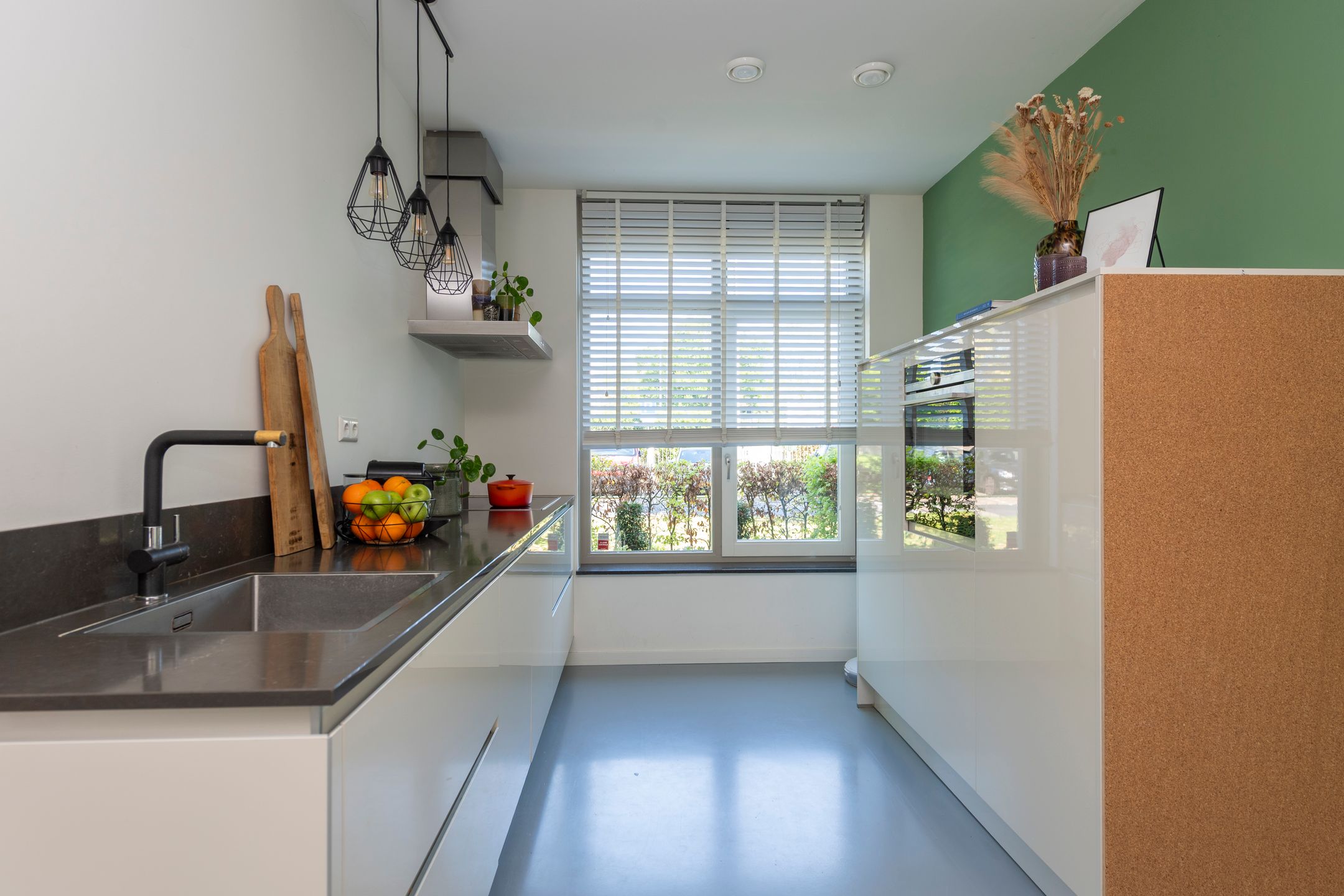 Foto 15 van Bernard Leenestraat 9