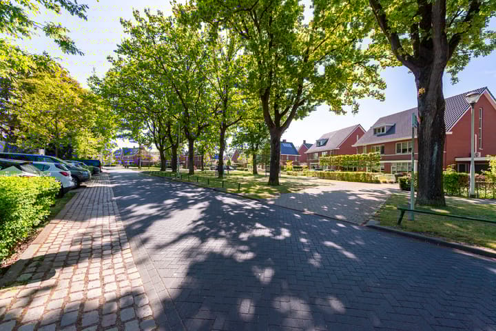 Foto 40 van Bernard Leenestraat 9