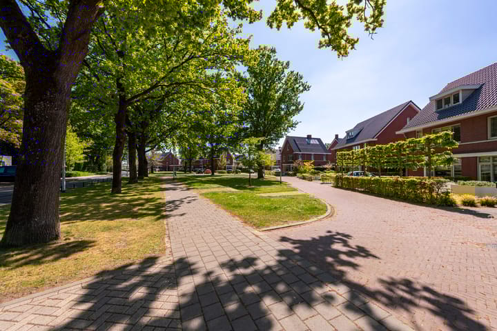 Foto 41 van Bernard Leenestraat 9