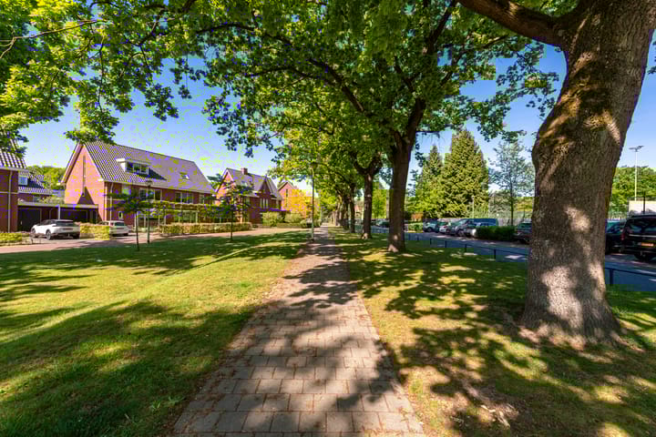 Foto 42 van Bernard Leenestraat 9