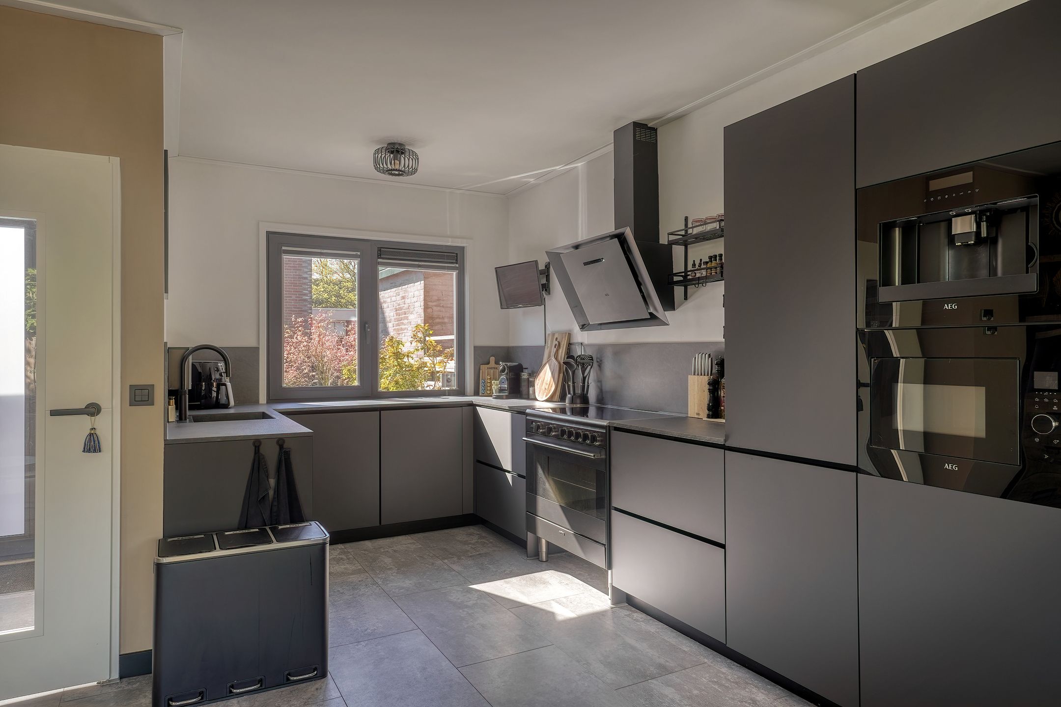 Photo 12 of Dunantstraat 43