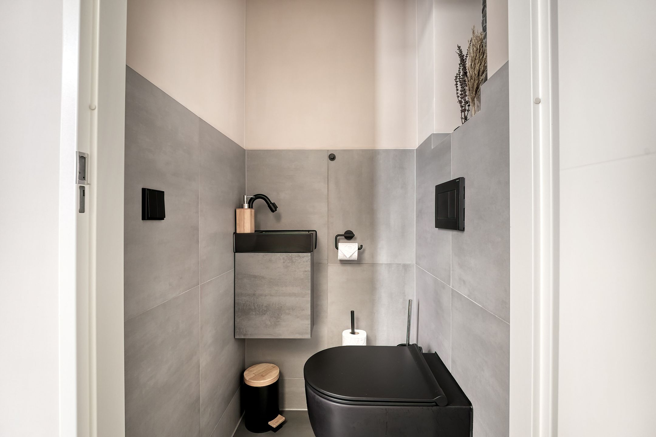 Photo 6 of Dunantstraat 43