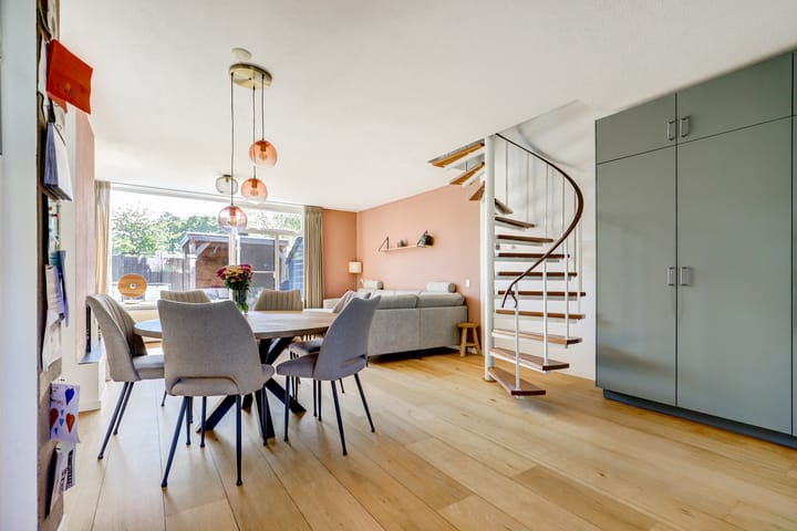 Foto 9 van Driehoek 88