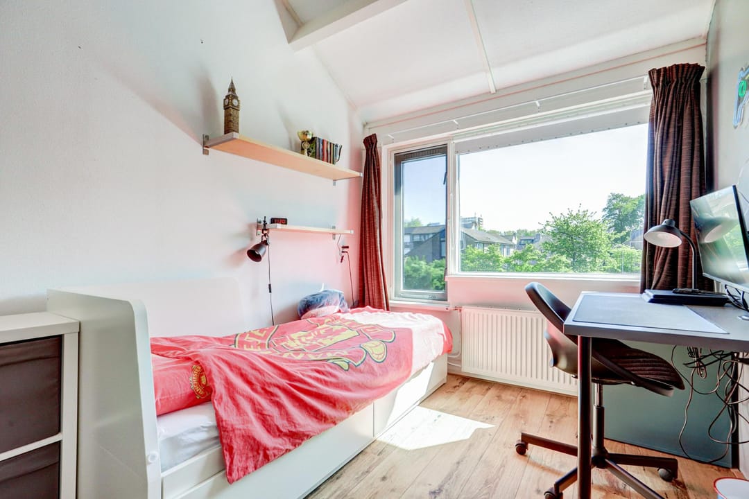 Foto 13 van Driehoek 88